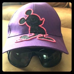 hat with sunglasses built in